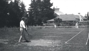 Conan Doyle playing tennis